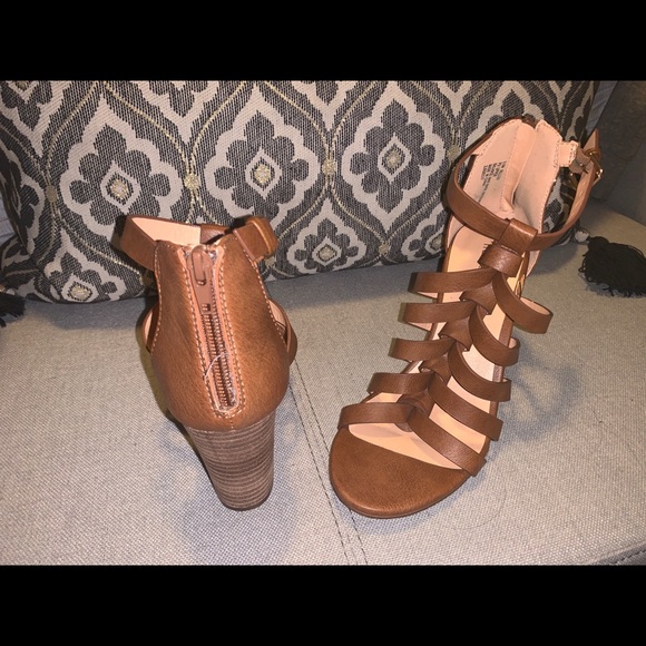 Francesca Heels - Picture 2 of 4